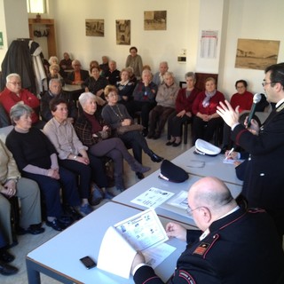 Un momento dell'incontro tenuto ad Albenga