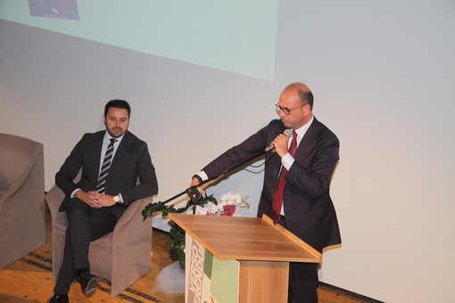 Alfano lascia Pietra Ligure, ma le polemiche rimangono