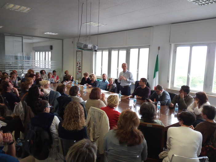 Andora, interventi sulle scuole: il sindaco incontra gli insegnanti per fare il punto