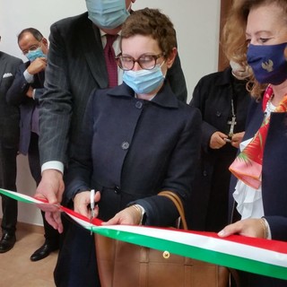 Savona, inaugurata in Questura una stanza d'ascolto protetto per le vittime della violenza di genere (FOTO e VIDEO) Savona, inaugurata in Questura una stanza d'ascolto protetto per le vittime della violenza di genere (FOTO e VIDEO)