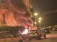 Savona, auto e scooter in fiamme in via Formica: vigili del fuoco in azione (FOTO e VIDEO)