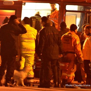 Incendio Vado: volontario si infortuna durante intervento