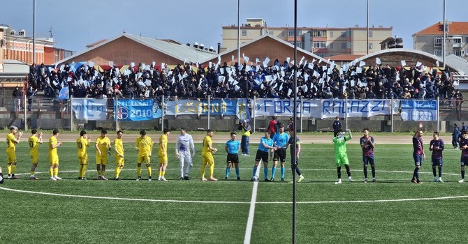 Calcio. Serie D, tutto invariato in vetta: Vado e Ligorna non si risparmiano, ma lo scontro al vertice finisce senza reti