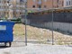 Savona, sporcizia e degrado in via Fratelli Rey, il Comune : "Solleciteremo il privato a fare pulizia"