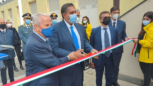 Il presidente della Regione Toti sotto scorta per le minacce ricevute: "Mi auguro che questo clima finisca" (VIDEO)