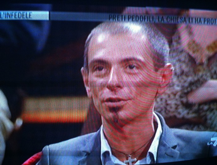 La risposta di Zanardi: "Si usano due pesi e due misure, nessuna nuova cultura nella Chiesa" La risposta di Zanardi: "Si usano due pesi e due misure, nessuna nuova cultura nella Chiesa"