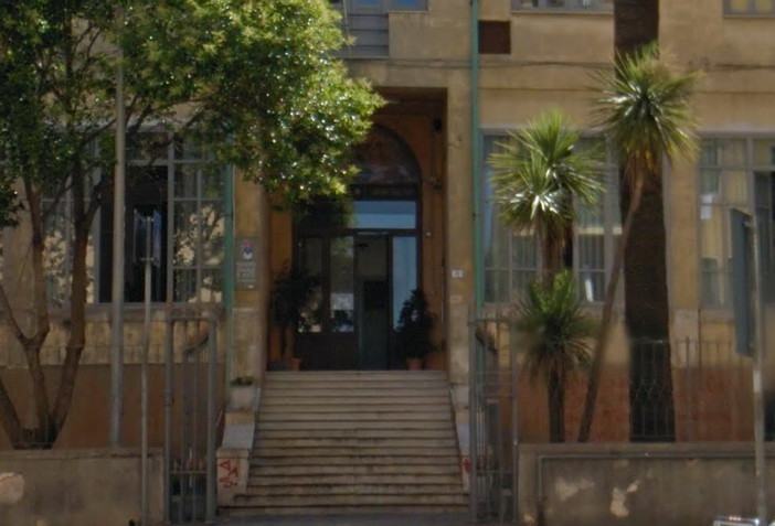 Tenta di allagare l'Istituto d'Arte di Imperia: denunciato un 24enne alassino Tenta di allagare l'Istituto d'Arte di Imperia: denunciato un 24enne alassino