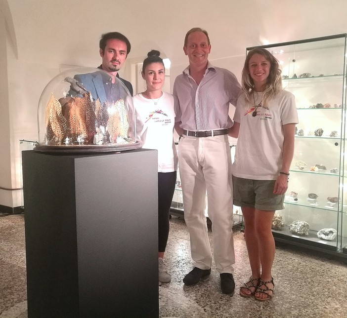 Andora, il console generale di Friburgo Federico Lorenzo Ramaioli all'inaugurazione della mostra "Palcoscenici irreali nel museo mineralogico Dabroi