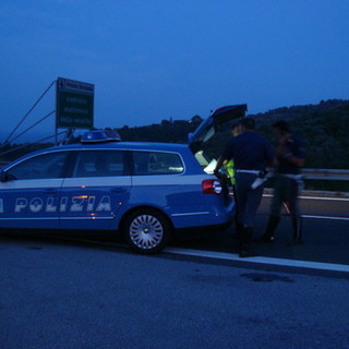 Incidente sull'Autostrada tra i caselli di San Bartolomeo al Mare ed Andora. Due persone sono rimaste ferite