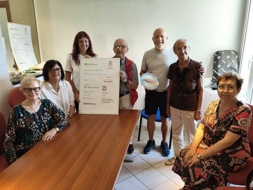 "Il Sorriso di Benedetta", grazie alla cena benefica donati 6 mila euro al Centro AIAS Savona "Il Sorriso di Benedetta", grazie alla cena benefica donati 6 mila euro al Centro AIAS Savona