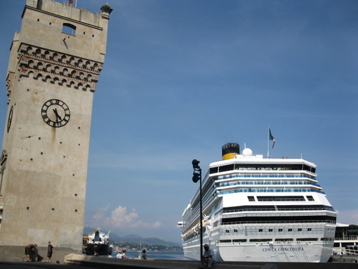 Savona, turismo e ambiente: domani la firma del protocollo d'intesa tra Comune, Authority e Costa Crociere Savona, turismo e ambiente: domani la firma del protocollo d'intesa tra Comune, Authority e Costa Crociere