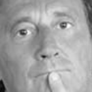 Iacchetti, il Papa e l'infinita tristezza di questo Paese