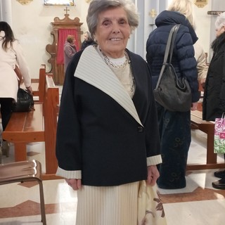 Stella, 100 anni e non sentirli: entra nel club dei centenari Maria Visca
