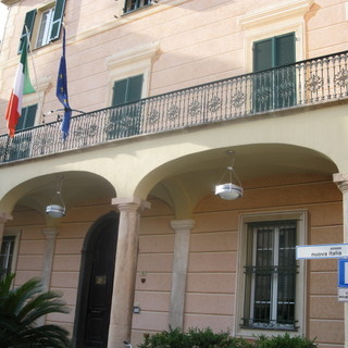 Ceriale, al via il 31 maggio i servizi integrativi estivi per la raccolta dei rifiuti solidi urbani