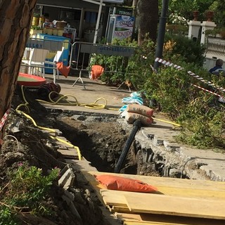 Alassio, Galtieri: "Da quattro giorni le tubature idriche in passeggiata sono guaste"
