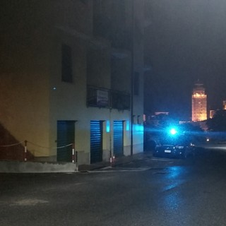 Finalborgo, lite in famiglia: costretti a intervenire soccorsi e forze dell'ordine