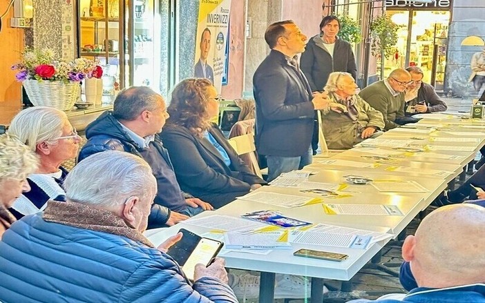 Grande partecipazione all'incontro con il candidato consigliere (FdI) Rocco Invernizzi: proposte concrete per il rilancio di Savona Grande partecipazione all'incontro con il candidato consigliere (FdI) Rocco Invernizzi: proposte concrete per il rilancio di Savona