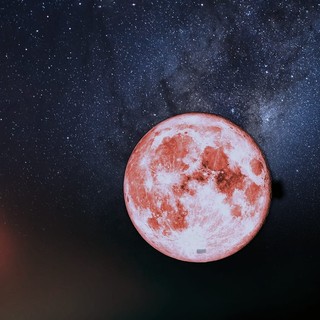 Luna Piena delle Fragole: la notte del 22 giugno c’è il romantico plenilunio in “rosa”