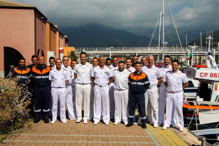Guardia Costiera, l’Ammiraglio Pettorino visita il ponente savonese