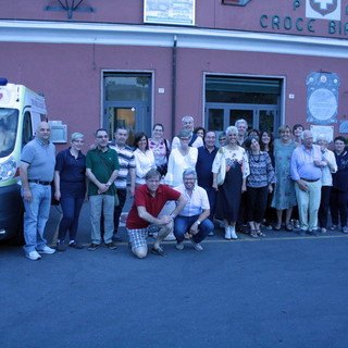 Reunion dei militi della Croce Bianca di Albenga, tra i ricordi di cosa voleva dire essere volontario nel 1983 (FOTO)