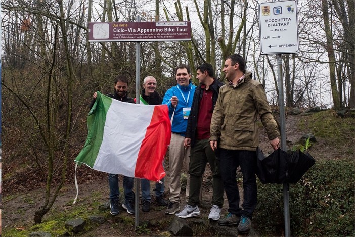 Altare, lunedì 15 luglio la partenza della terza edizione di “Appennino Bike Tour, il Giro dell’Italia che non ti aspetti”