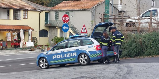 Incidente lungo la Sp 334 a Stella: due feriti al San Paolo (FOTO) Incidente lungo la Sp 334 a Stella: due feriti al San Paolo (FOTO)
