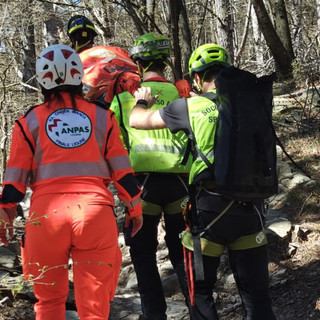 Giornata intensa per i soccorritori nella Finale Outdoor Region: quattro infortunati recuperati sui sentieri dell'entroterra