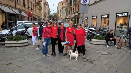 La CGIL di Savona dice "No alla violenza sulle donne" La CGIL di Savona dice "No alla violenza sulle donne"