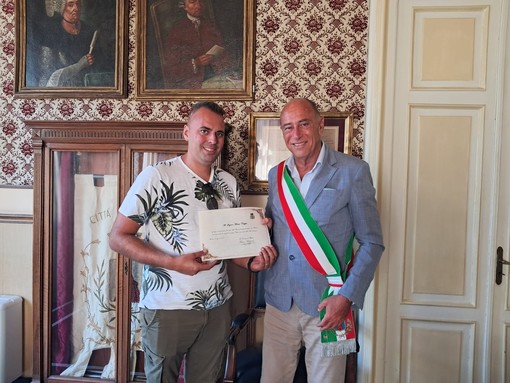 Da 30 anni in vacanza ad Alassio: premiato turista fedele