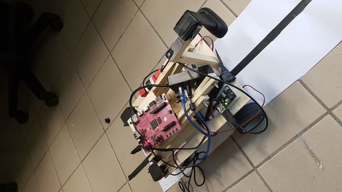 La “barella-robot” del finalese Daniele De Vincenti conquista il politecnico di Milano La “barella-robot” del finalese Daniele De Vincenti conquista il politecnico di Milano