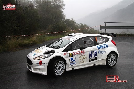 Al via la quinta edizione del Rally Ronde Val Merula (FOTO e VIDEO) Al via la quinta edizione del Rally Ronde Val Merula (FOTO e VIDEO)