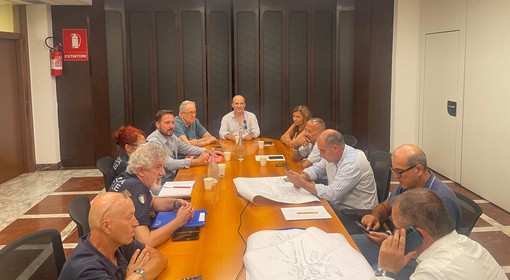 Viabilità ad Albenga, Comune e Provincia fanno il punto: rotatorie, semafori intelligenti e sicurezza stradale Viabilità ad Albenga, Comune e Provincia fanno il punto: rotatorie, semafori intelligenti e sicurezza stradale