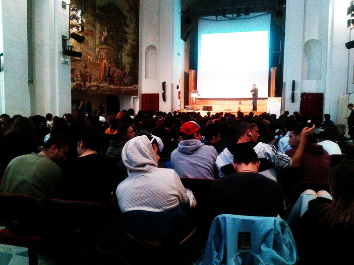 Dall'inquinamento al Global Warming: a Finalborgo un convegno dedicato ai "Giovani per l'Ambiente" (VIDEO) Dall'inquinamento al Global Warming: a Finalborgo un convegno dedicato ai "Giovani per l'Ambiente" (VIDEO)
