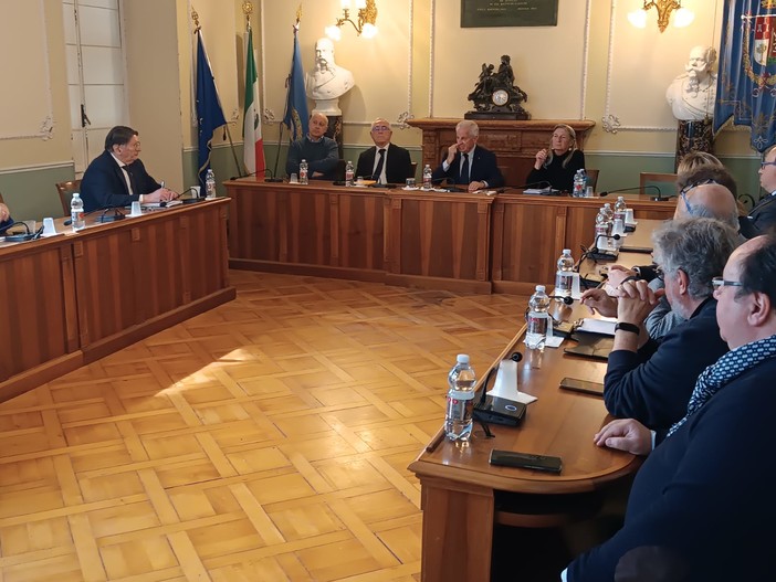 Emergenza bollette idriche: la Camera di Commercio lancia un tavolo permanente con Arera e Rivieracqua