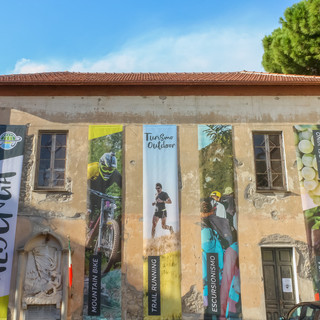 Campochiesa, inaugurata dopo il restauro la casa comunale: diventerà il punto di riferimento per l'outdoor (FOTO)