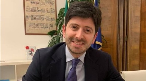 Coronavirus, il ministro Speranza conferma i sentori: "Restrizioni almeno fino a Pasqua"