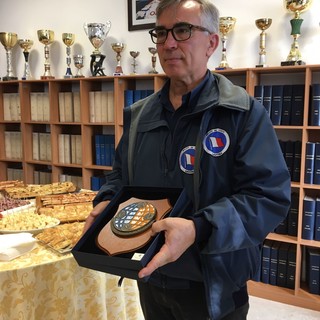 Il Capo Pilota del Porto di Savona Vado, Guarino lascia il servizio attivo dopo 27 anni ed altri 10 in Marina Mercantile Il Capo Pilota del Porto di Savona Vado, Guarino lascia il servizio attivo dopo 27 anni ed altri 10 in Marina Mercantile
