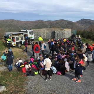 Passeggiata tra gli ulivi per i bambini della Scuola Primaria di Andora