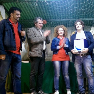 La Città di Varazze ha premiato il cantautore Emanuele Dabbono