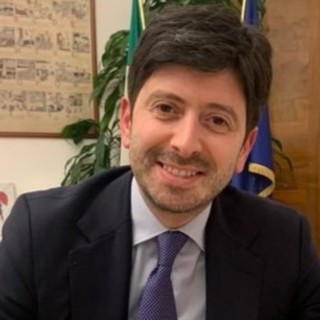 Coronavirus, il ministro Speranza conferma i sentori: "Restrizioni almeno fino a Pasqua"