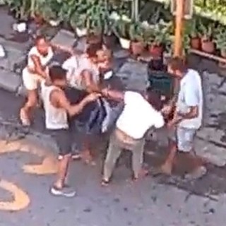 Rissa a Savona, la Polizia di Stato denuncia 4 rumeni