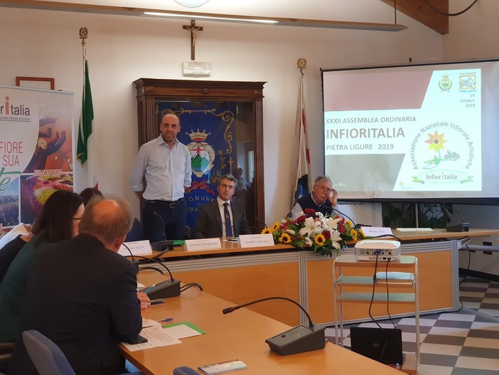 Un dibattito per conquistare il titolo di "Patrimonio dell'Umanità Unesco" per l'Infiorata di Ranzi