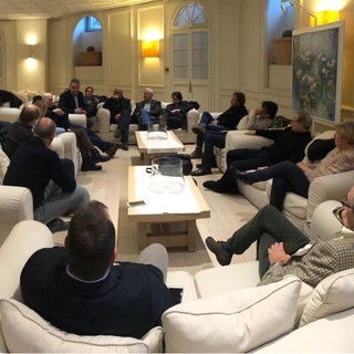 Politiche 2018, Iacobucci incontra gli albergatori di Sanremo: "Per lo sviluppo del turismo meno tasse e più viabilità verso il ponente ligure"