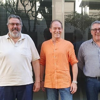 Savona, Vaccarezza al lavoro per la campagna elettorale a sostegno di Schirru