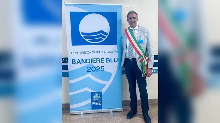 Finale Ligure si conferma Bandiera Blu. L'assessore Luzi: "Fondamentale per la nostra offerta turistica" Finale Ligure si conferma Bandiera Blu. L'assessore Luzi: "Fondamentale per la nostra offerta turistica"
