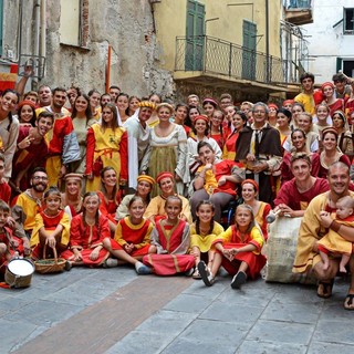 Il Quartiere Santa Maria valuta il ritiro dal Palio Storico: convocato un incontro dal Comune di Albenga