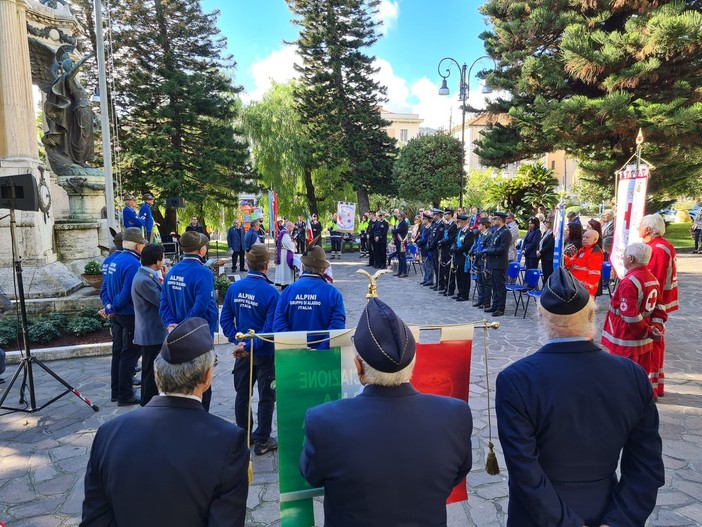 Alassio, le celebrazioni per il 4 novembre (FOTO) Alassio, le celebrazioni per il 4 novembre (FOTO)