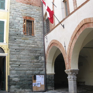 Noli: oggi i funerali dell’artista ed ex sindaco dell’antica Repubblica Marinara Carla Fois