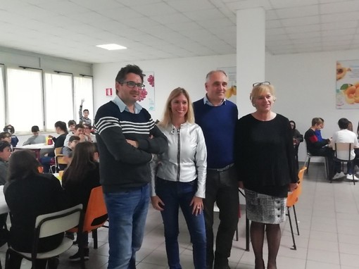 Albisola Superiore, per Natale arriva nelle scuole il menù dei ragazzi