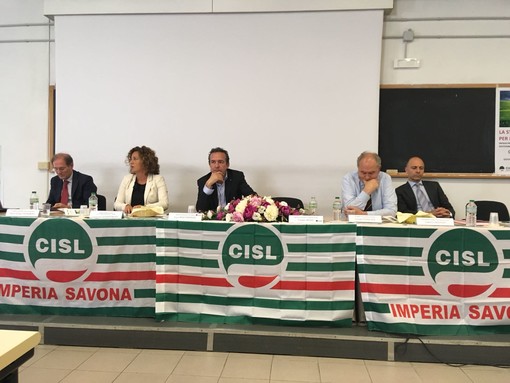Savona, convegno su infrastrutture e mobilità sostenibile, Bosio (CISL): "Insieme possiamo rendere competitivo il territorio" Savona, convegno su infrastrutture e mobilità sostenibile, Bosio (CISL): "Insieme possiamo rendere competitivo il territorio"